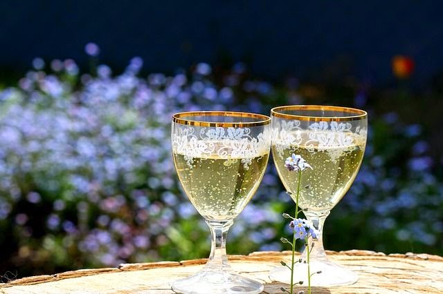 Champagne e spumante Fonte foto: pixabay.com - Counselling